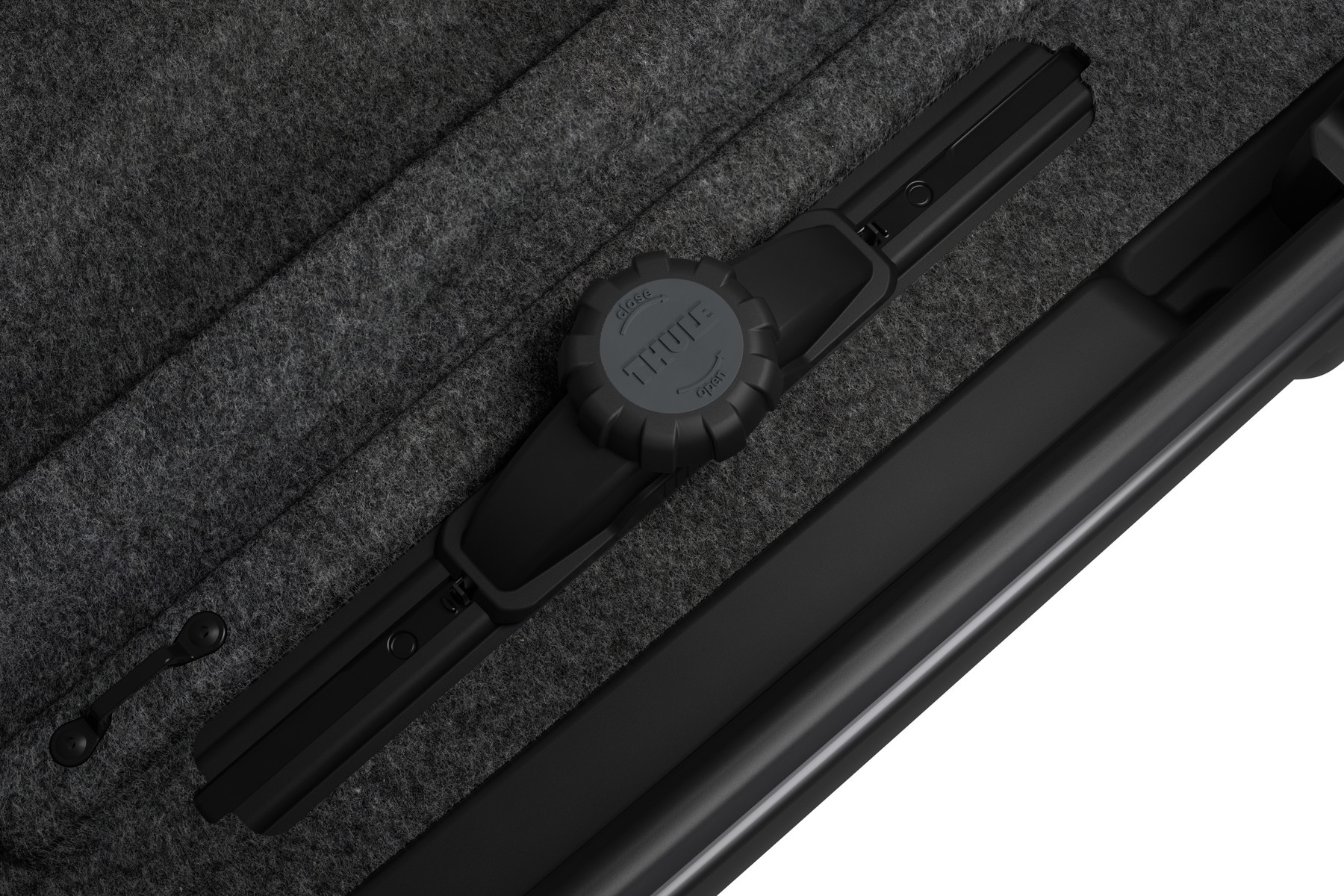 Thule Vector M – Black Metallic - Image 9