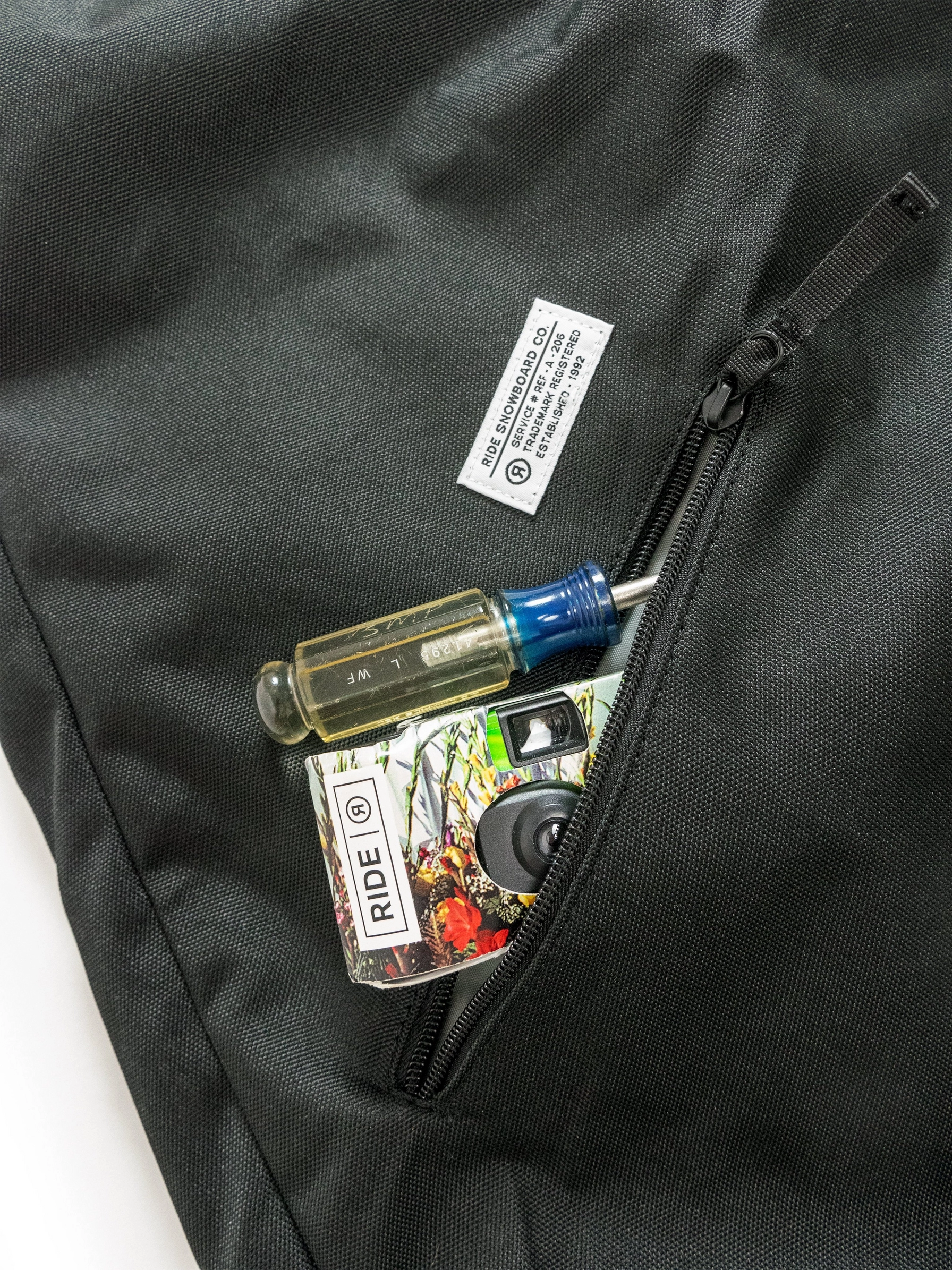 Ride Blackened Board Bag - Image 3