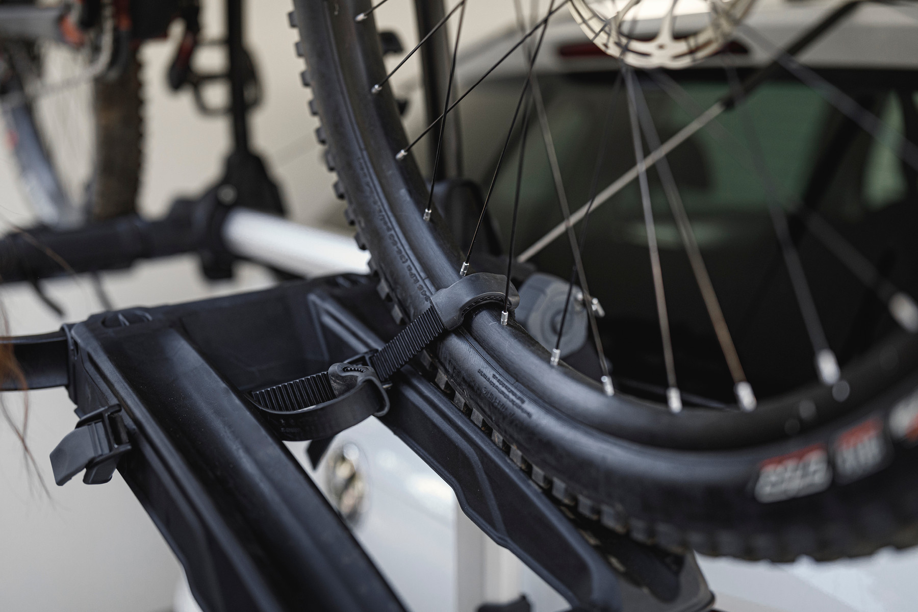 Thule OutWay Platform 2 - Image 18