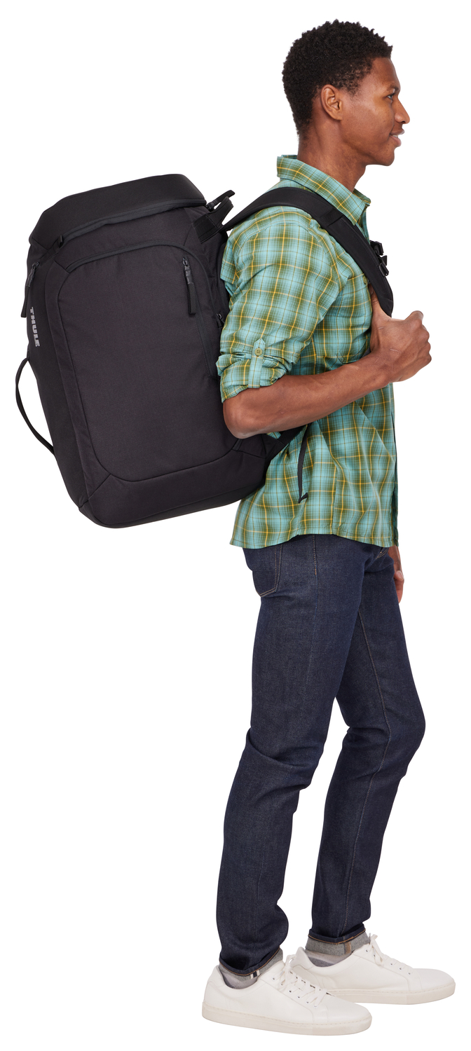 Thule RoundTrip Boot Backpack 60L - Black - Image 12
